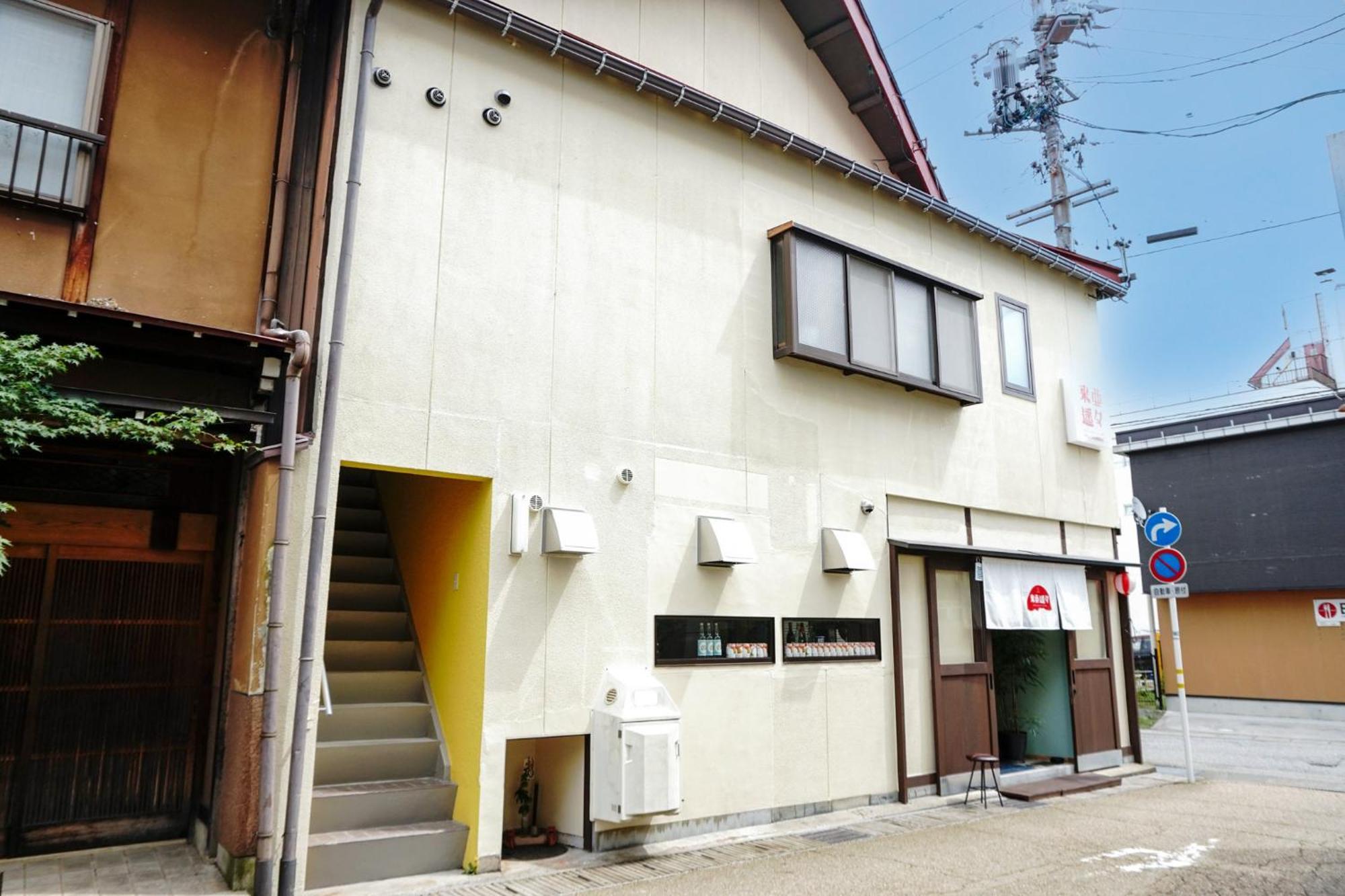 Oyado Haluball Takayama  Bagian luar foto